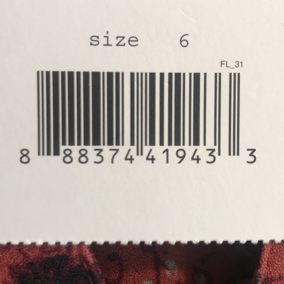 Free People Jumpsuit. New with tags,extra button still attached! - Picture 4 of 4